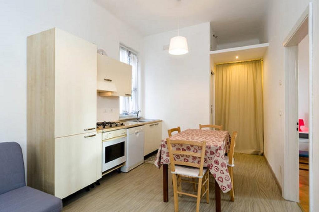 Varazze Apartment Rum bild