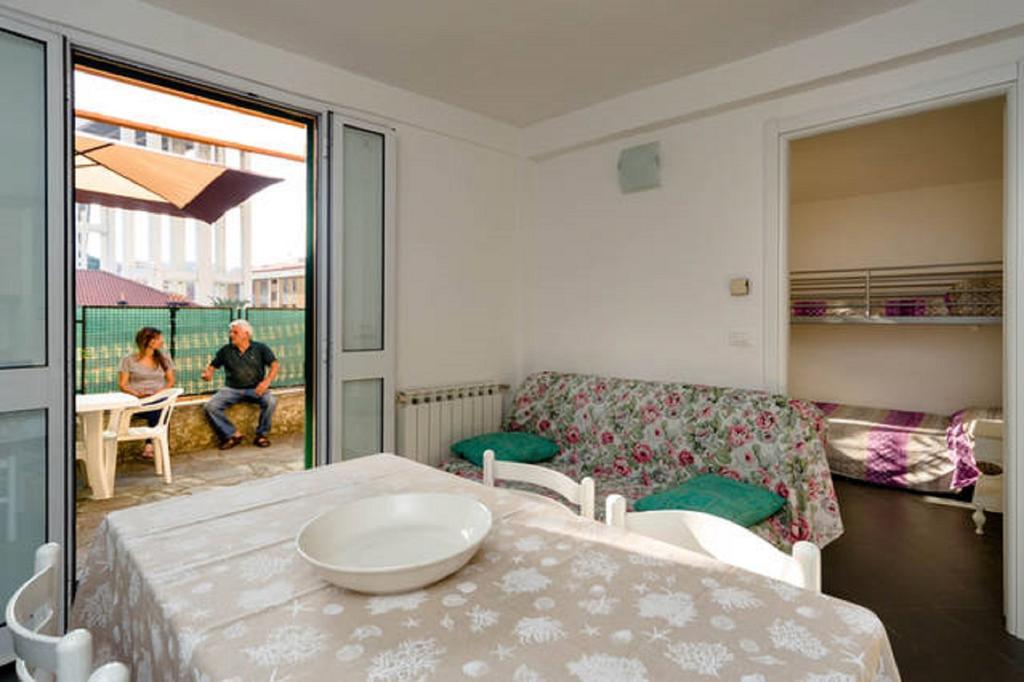 Varazze Apartment Rum bild
